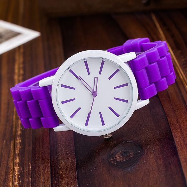 Reloj de lujo unisex de la caja de la aleación de la banda del silicón de la muñeca prenda impermeable de 30 metros