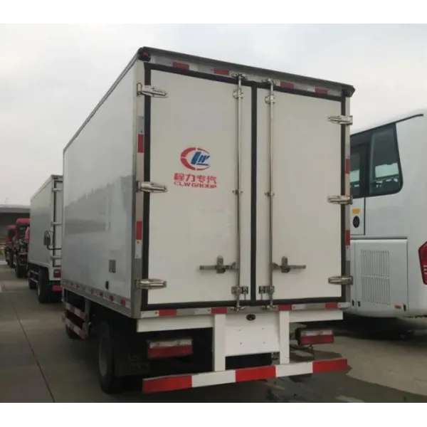 Dongfeng 3ton/5ton/6ton Refrigerator Freezer Cargo Van Truck Freezer Cooling Van