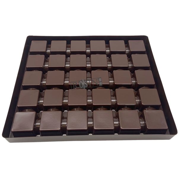 Brown Plastic Chocolate Packaging 30 Cavity Chocolate Blister Tray Disposable