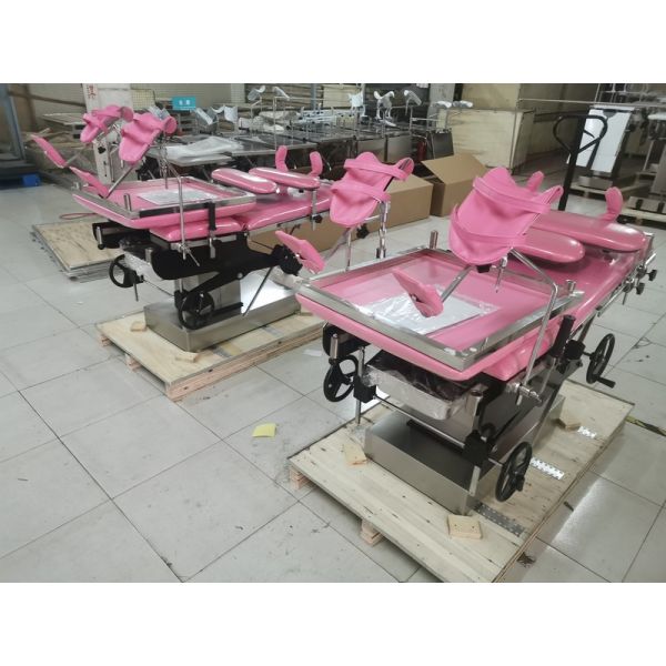 Medical Manual Portable Gynecological Exam Table Delivery Bed With Mattress