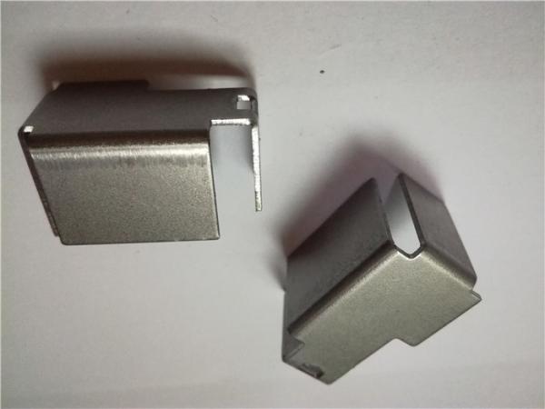 Formulário anodizado natural de alumínio do dissipador de calor dos dados de carimbo do metal que anula o molde