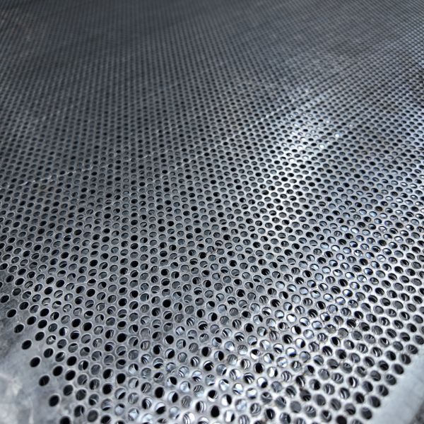Galvanized Perforated Mesh Sheet Bathroom Floor Drain With 1.5mm Aperture