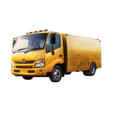 6000 Liter Fuel Oil Tanker Truck Manual Transmission Refueling Tank Truck Customized
