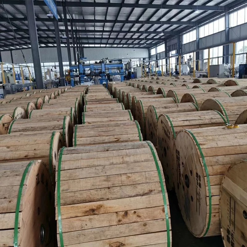 PE Sheath Stranded Layer Armored Ribbon Fiber Cable GYDTA 24 Core -384 Core