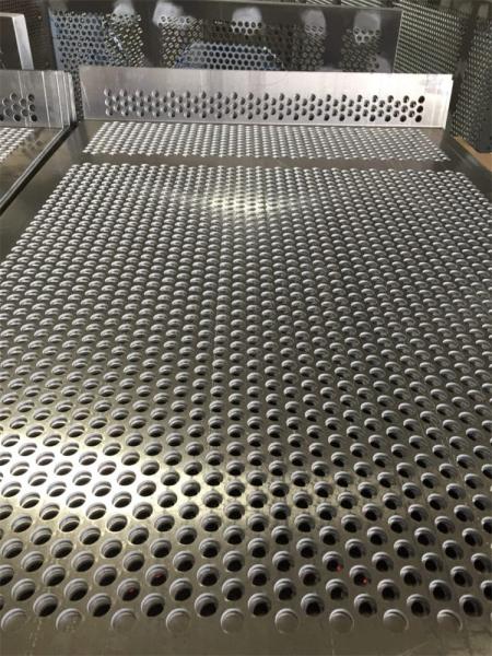 2B Finish 304 Perforated Stainless Steel Sheet Metal Partition Customized