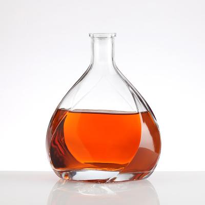 Logotipo personalizado Garrafa de licor de vidro de 500 ml com forma particular e tipo de vedação personalizado