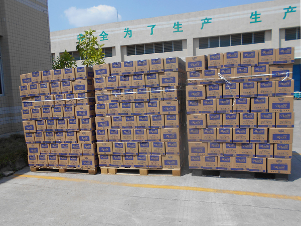 Запах аэрозольного баллона ремонта починки автошины Сеалант автошины заботы автомобиля аварийный низкий химический для использования в экстренных ситуациях