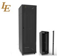 Cabinet de rack de serveur sécurisé et durable pour des performances optimales du réseau