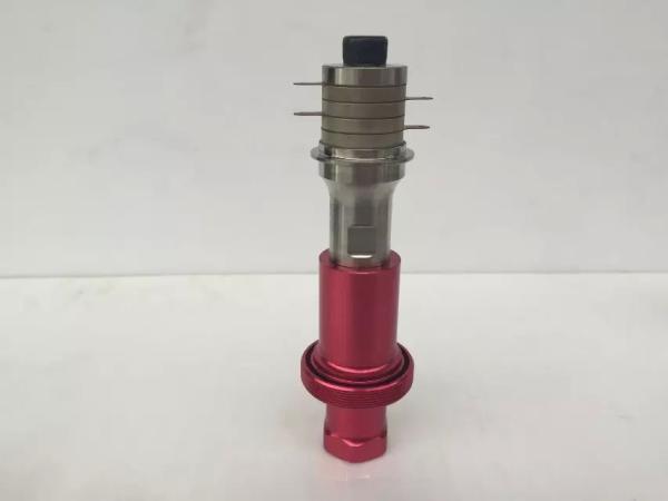 Good Heat Resistance 20 Khz Ultrasonic Transducer , Titanium Alloy Ultrasonic Oscillator