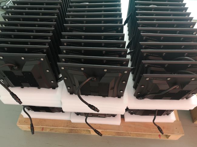 320x320 Модуль умного наружного светодиодного дисплея IP67 с встроенной коробкой питания