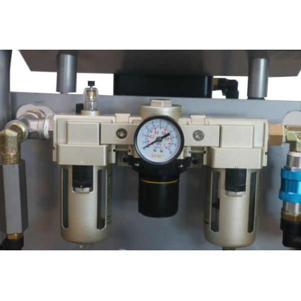 Portable Polyurethane Spray Machine With Delicate Coupling Structure