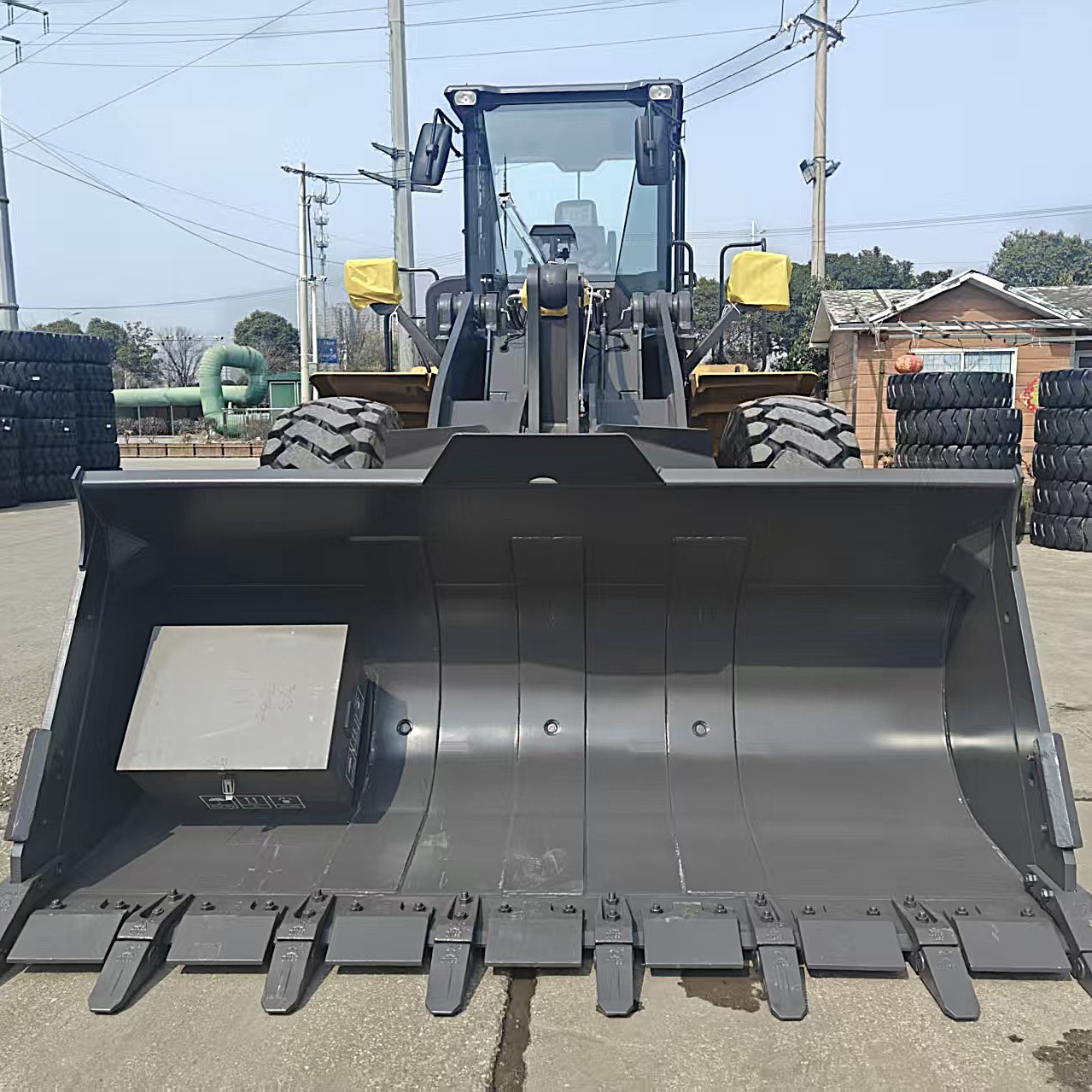 Zl50gn Heavy Duty Loader High Efficiency Stable Performance, 5 Ton Rated Load 3m³ Standard Rock Bucket, Two-Speed Forward & Reinforced Chassis for Sale