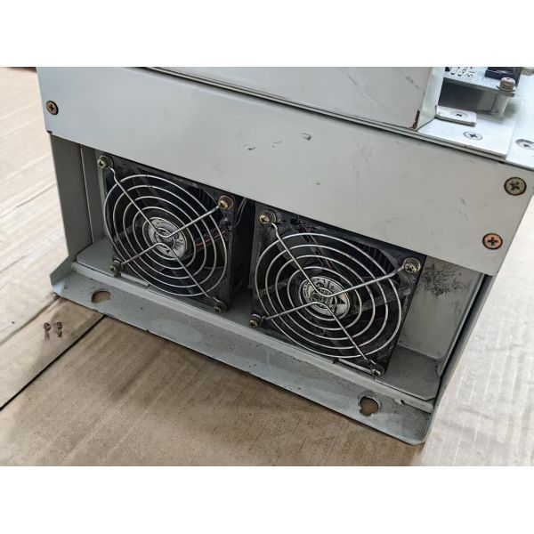 Used 18.5kw Elevator Door Motor Controller Inverter ZXK-6000-018G-4 Integrated Elevator Control