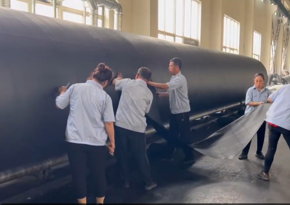 Luhang Excellent Wear Resistance Marine Airbags