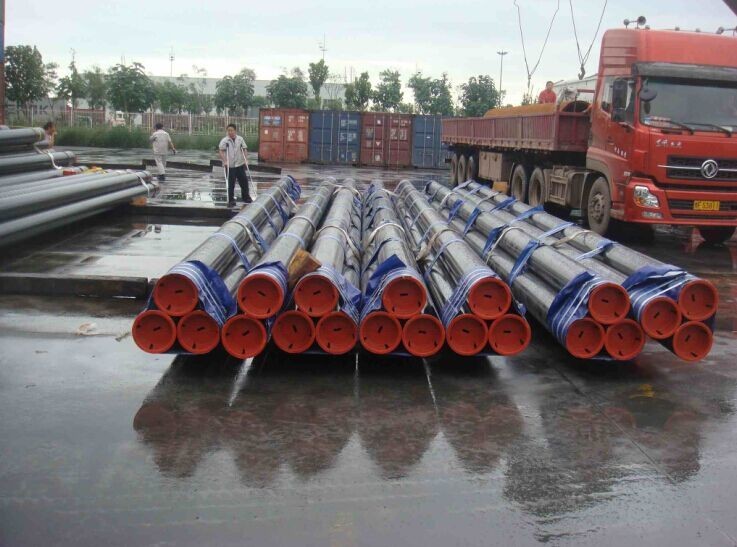 Высококачественная ASTM A53 A106 API 5L GR.B бесшовная труба из углеродистой стали длиной 6 м