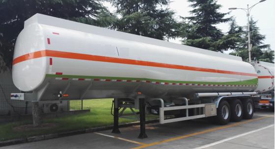 Oil Tank Semi Trailer Truck 40 Cbm FUWA 13T Axle For Oil Transportation