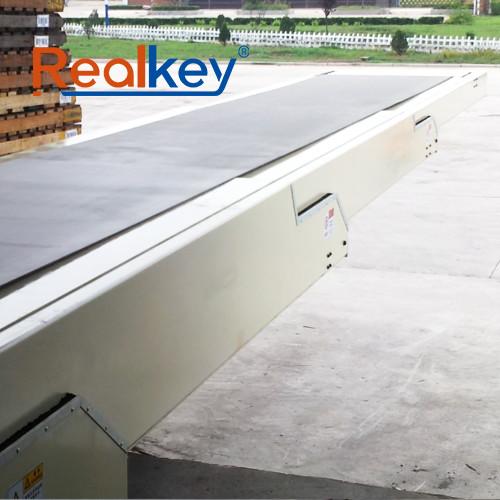 Safe Telescopic Conveyor System Adjustable Length Angle Adjustment