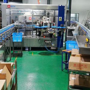 Automatic Hot Melt Glue Labeler for Glass Bottles PET/PE/PP Bottles and Metal Bottles Packaging Solution