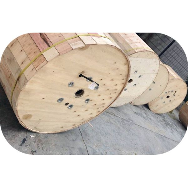 GYXTC8S Figure 8 Single Mode Fiber Cable , Fiber Optic Network Cable Metallic Type