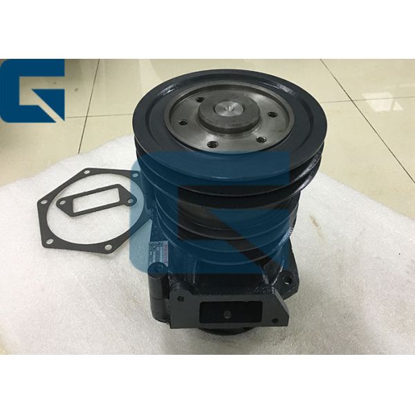 Excavator WD615 Engine Parts Excavator Water Pump Assembly 61500060050