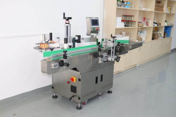 Auto Sticker Labeler for Pet Gallon Bottles Label Size 15-300MM Capacity 10-20PCS/min
