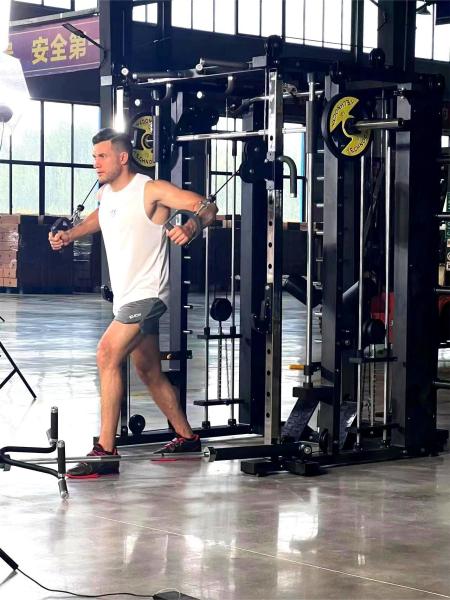 Commercial All in One Smith machine entraîneur fonctionnel équipement de gymnastique équipement de remise en forme commerciale salle de gym à domicile usine directe