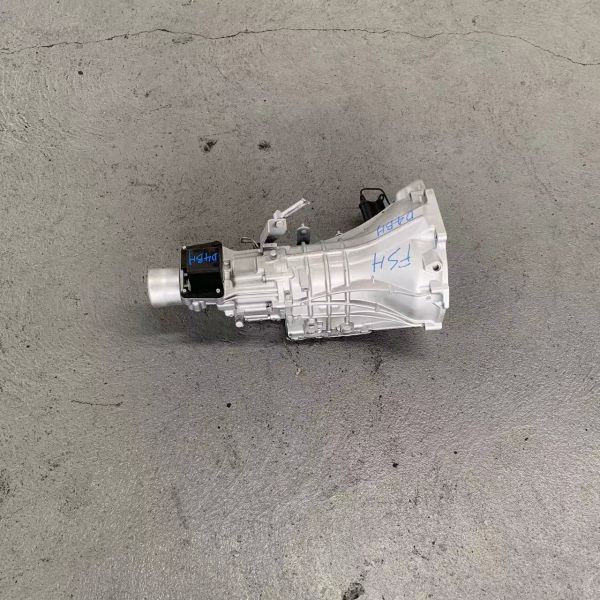 Manufacturers Direct Sales D4BH Used Gearbox for Japanese Hyun Dai 4x2 Gearbox