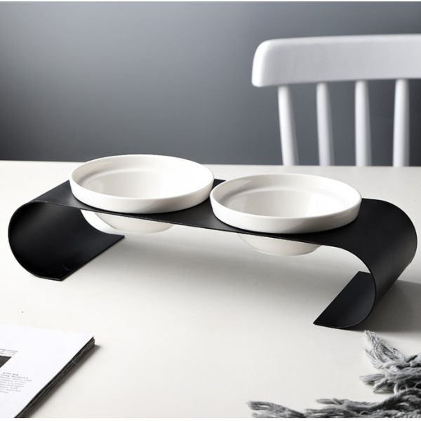 Perro de cerámica elevado Cat Bowls para la comida y el agua