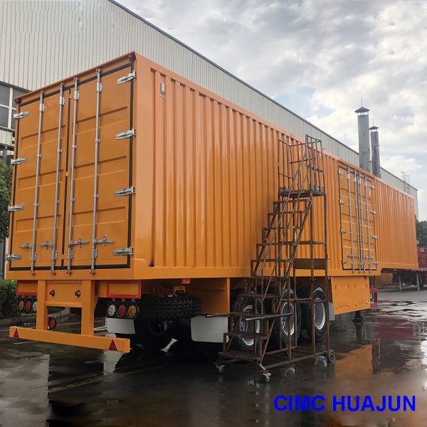 Foot Dry Van Container Semi-Trailer Equipped with 10.00R20/ 11.00R20/ 12R22.5 Tires