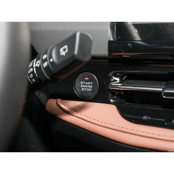 Changan Qiyuan Q05 60 PRO/Lite Plug-in Hybrid Electric Vehicle Gray Exterior Color 2023