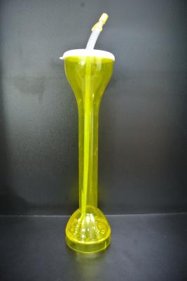 15 Inch  Yellow Cartoon Character Water Bottle 700ML Capacity With Long Straw