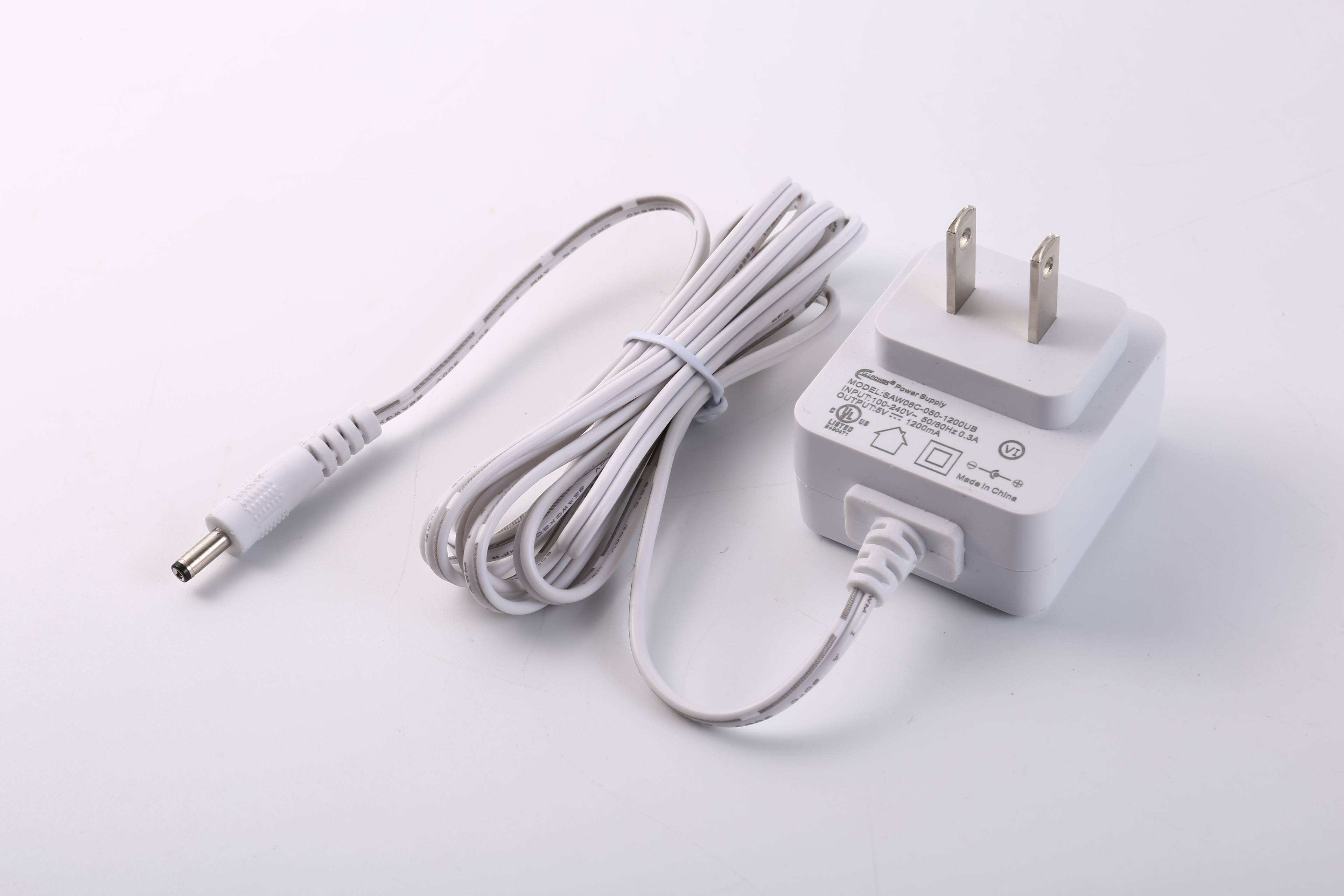 Переходник 5V 0.5A/1A/1.2A 12V 0.5A 24V 0.25A силы DC AC ПК 6W ABS