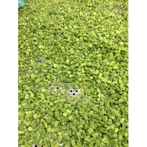 OEM Services 10KG/carton IQF Frozen Green Pepper IQF Frozen Food For Supermarkets