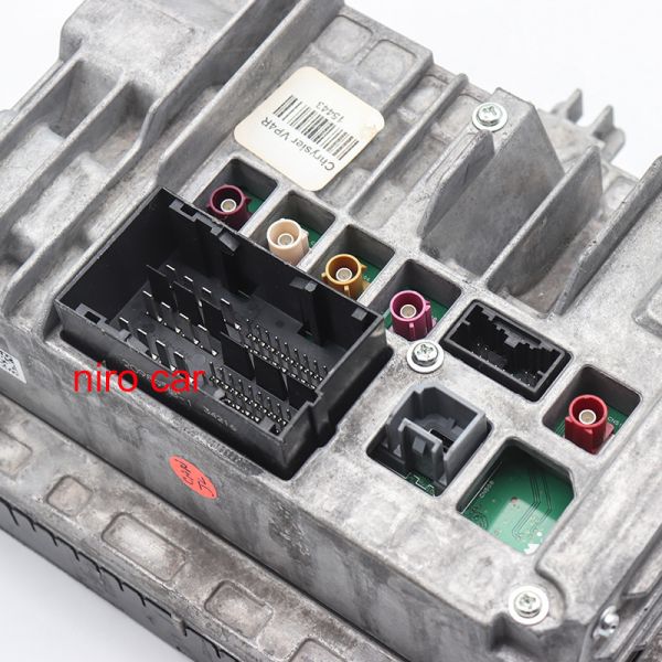 Dodge Ram Chrysler 8.4