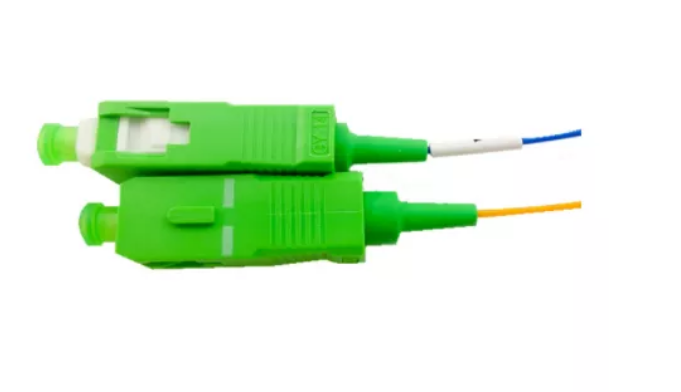 Conector de acero del UPC de la PC del cable SC/APC del divisor 2.0m m de la fibra óptica del tubo de YTTX 1X8 1X16