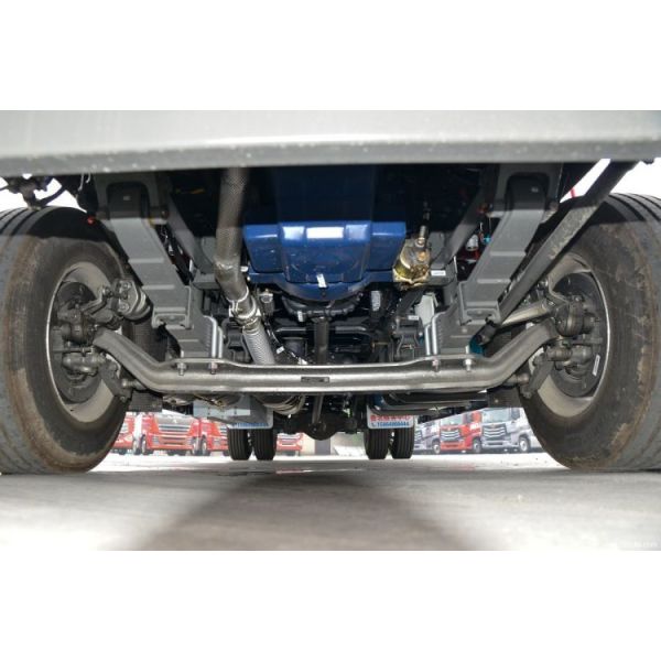 Gross Vehicle Weight 20001-25000 kg Sinotruk HOWo N5W 220 HP 4X2 6.7m Warehouse Truck