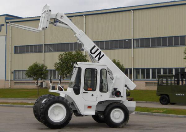 2 Segment Quadrilateral Telescopic Boom Variable Reach Forklift 4 Wheeled Driven