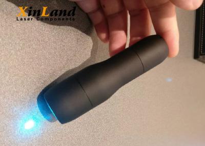 Ponteiro preto impermeável do laser da luz da bateria 18360 488nm 60mw