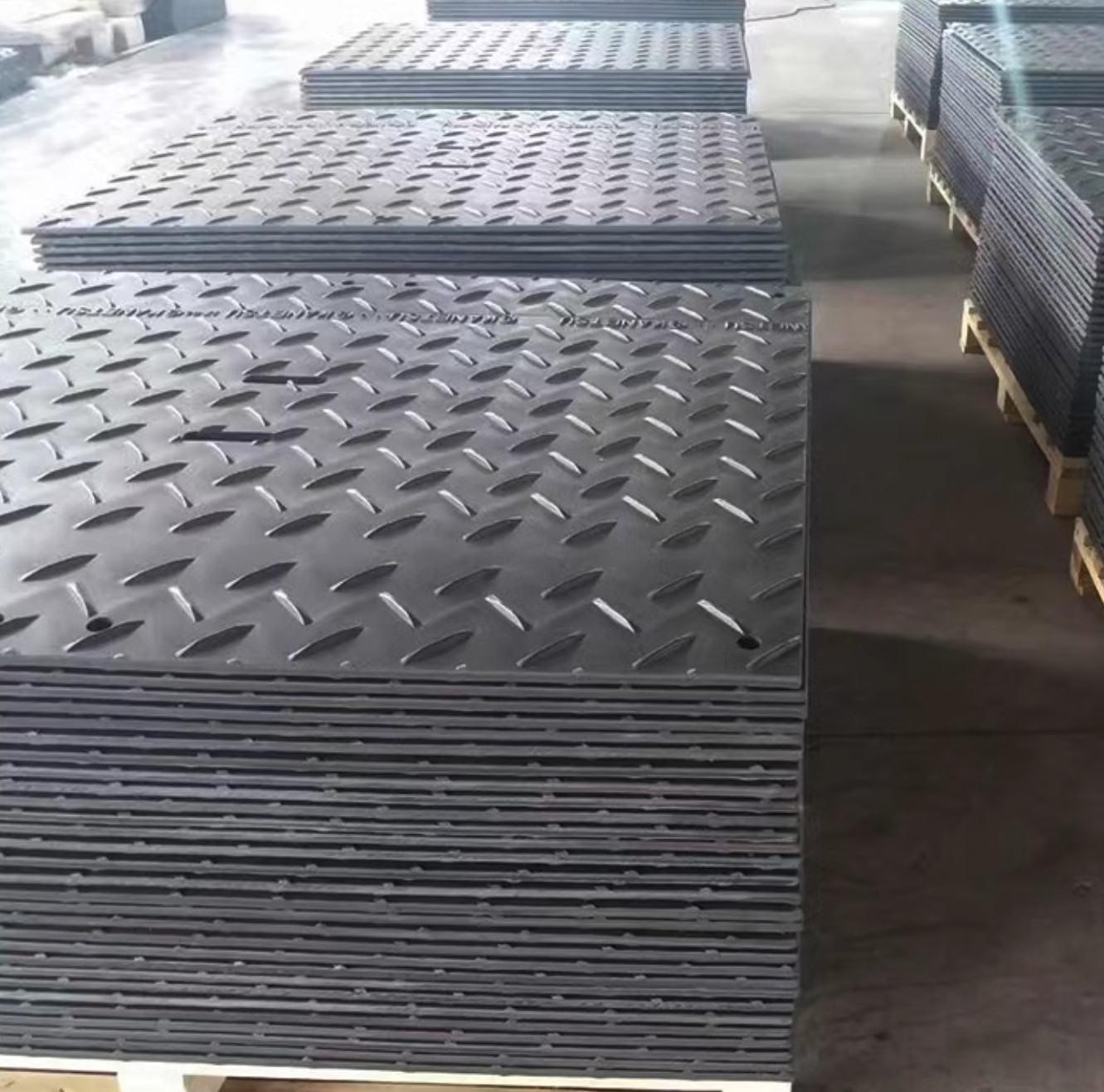 UV Resistant Flexible HDPE Sheet with High Impact Strength for Durable Plastic Flooring
