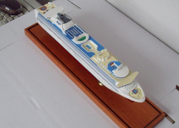 Natural Resin Cruise Ship Business Model Diamond Princess Cruise Ship Series