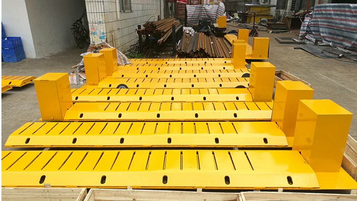 убийца покрышки пульта управления 12mm 60t безопасности дорожного движения 2s