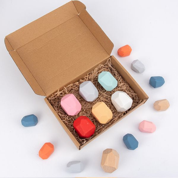Les pierres en bois de blocs constitutifs de bébé des roches 190g place Montessori