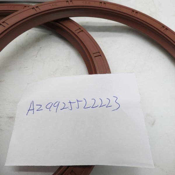 JINAN SINOTRUK HOWO TRUCK SPARE PARTS Best price ck spare parts Balance shaft oil seal AZ9925522223 on sale 140*165*10