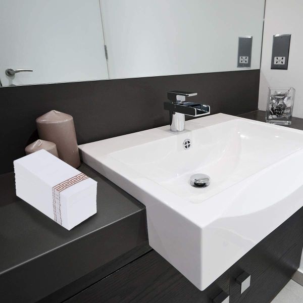 Изготовленная на заказ польза обедающего бумажной салфетки 50-65gsm Airlaid 4*8.5in роскошная