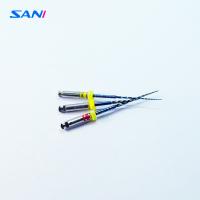 arquivos dentais giratórios de 31mm, arquivos Endodontic de Niti do revestimento Nano azul