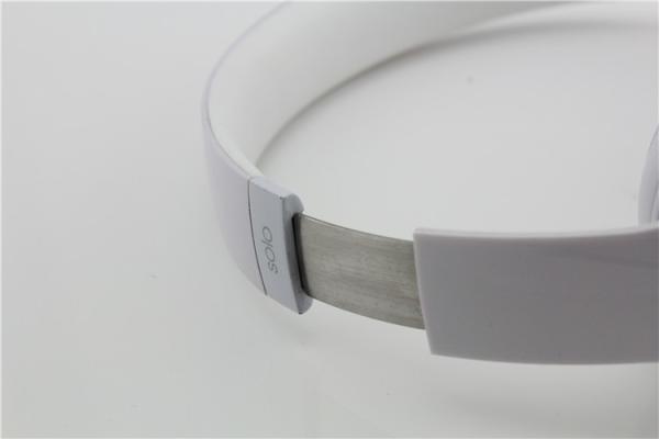 Beats by Dr. Dre Solo2 Headphones (wired) - White come from gold ren group ltd made in china from grgheadsets-com.ecer.com