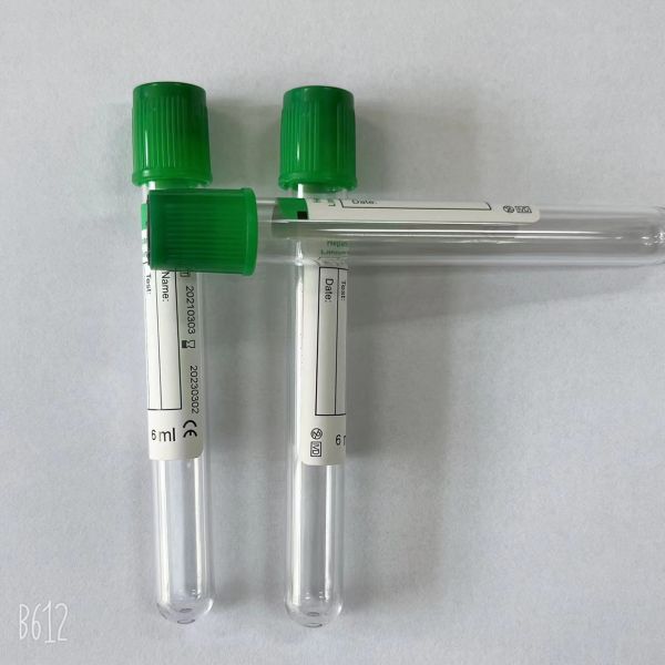 Эвакуированные трубки собрания крови гепарина для определений плазмы химии