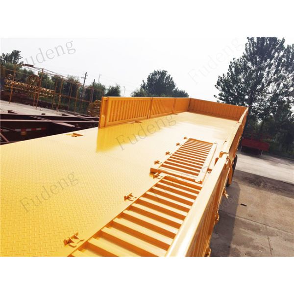 Container transport side wall semi trailer with 600 mm fence