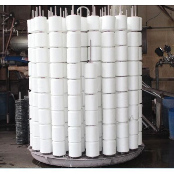 Wholesale 100% Polyester Raw Yarn 30/2 2s/40/50/60S Raw White With Dyeing Tube Yarn