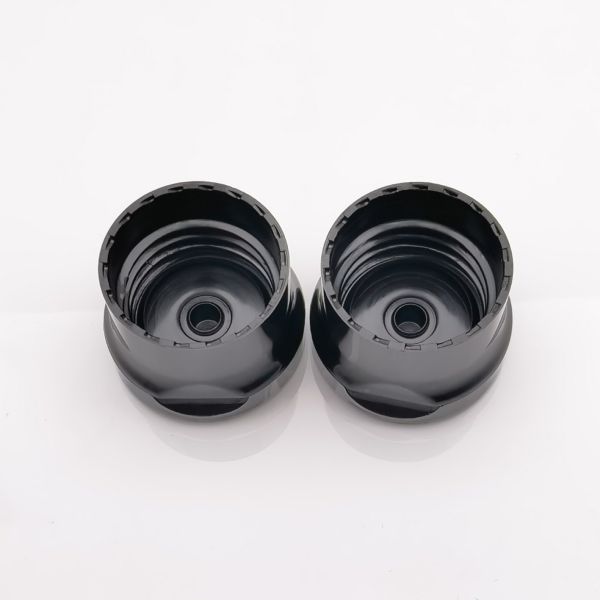 Clamshell 24/410 Black Plastic Flip Top Cap For Shampoo Body Wash Bottle